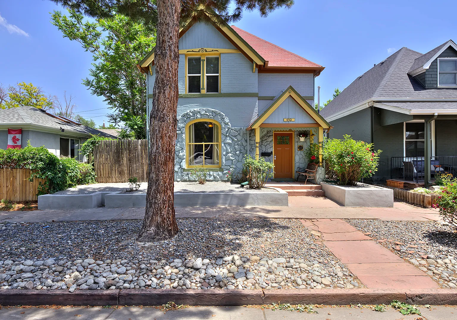 450 Delaware St — Photo 1