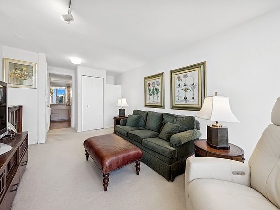 5th image of 505 N Lake Shore Dr #2018-2001