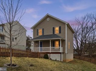 322 Alsberry St, Strasburg, VA 22657
