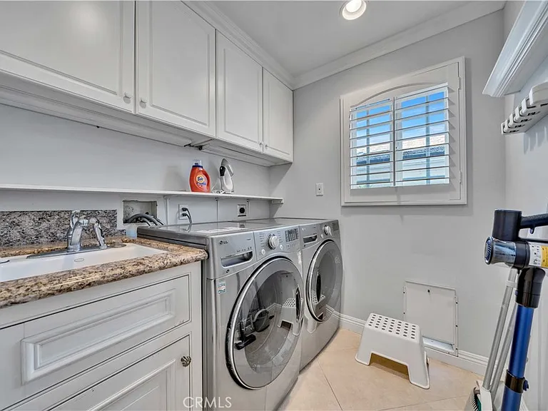 20 Coldbrook — Photo 28