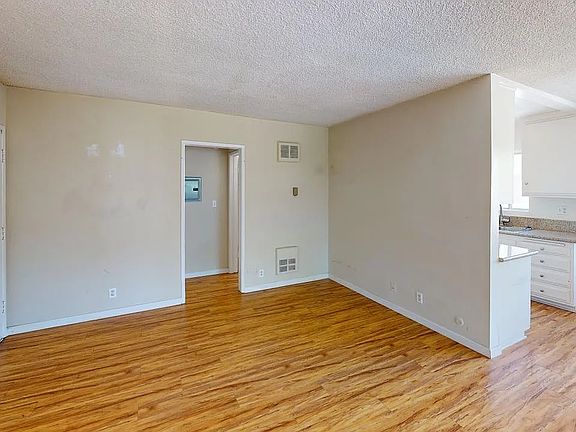 5th image of 1699 Amberwood Dr APT 209