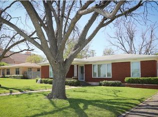 2208 Lake Air Dr, Waco, TX 76710