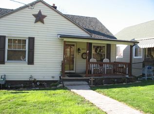 803 Blackstone Ave, Connellsville, PA 15425