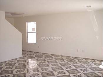 3rd image of 428 Boxerwood Dr