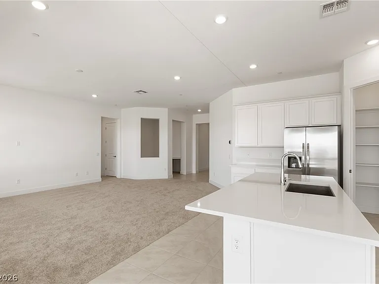 90 Crimson Stone Ct — Photo 10