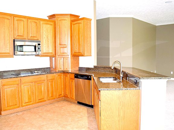 5th image of 3282 Ashby Ln