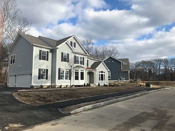 2nd image of 12 Woodlot Dr Lot 2