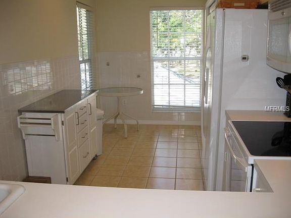 4th image of 11525 Shipwatch Dr APT 1041