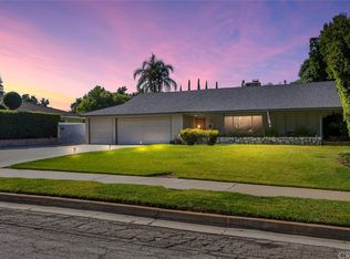 1372 Oak St, Redlands, CA 92373