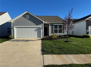 721 Cedar Crest Dr, Elyria, OH 44035