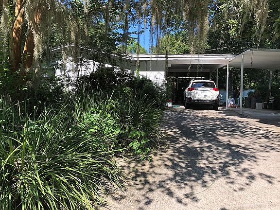 3rd image of 3320 NW 31st Ave