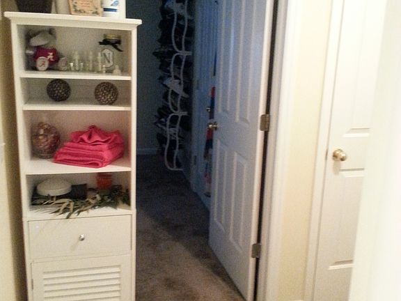 2nd image of 2352 Willowbrook Dr APT C