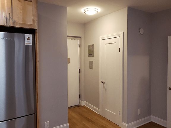 2nd image of 522 Ocean Ave APT 2M