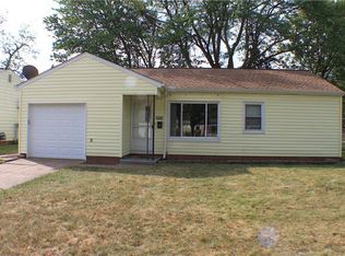 6510 Aylesworth Dr, Parma Heights, OH 44130
