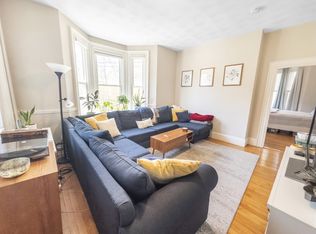 68 Pleasant St #1, Cambridge, MA 02139