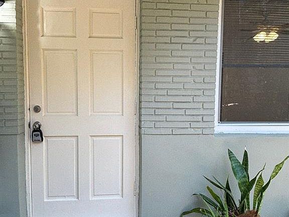 5th image of 1713 N Dixie Hwy #3