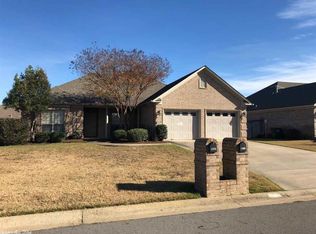 1400 Blustery Way, Conway, AR 72034