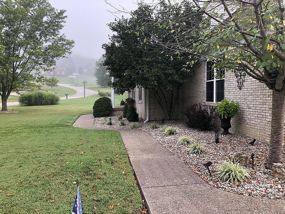 1st image of 403 S Peak Ave