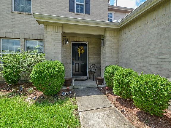 4th image of 406 Remington Green Dr