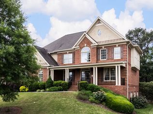 165 Elizabeth Cv, Roswell, GA 30075