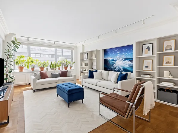 175 East 62nd Street 9D image 1 of 11