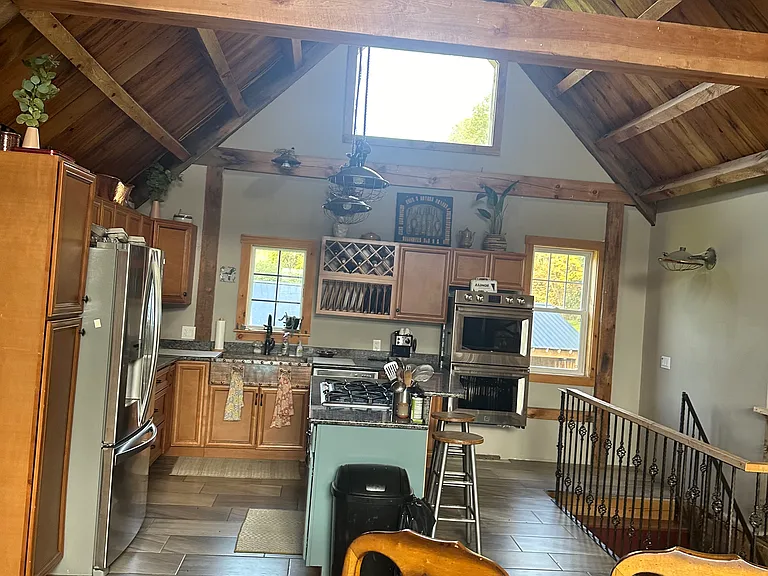 902 Old Post Rd — Photo 21