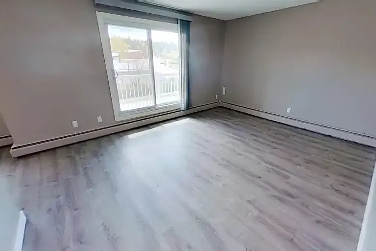 103 Alder Dr #301 — Photo 2