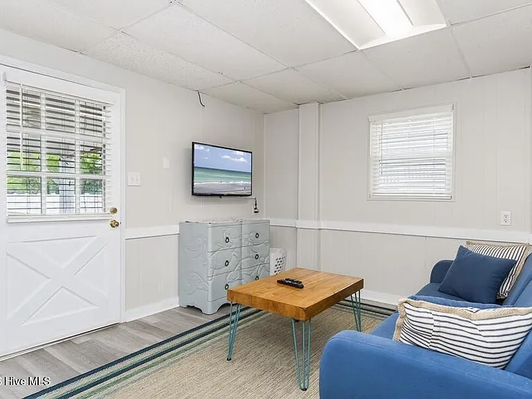 7403 Canal Ct #B — Photo 2