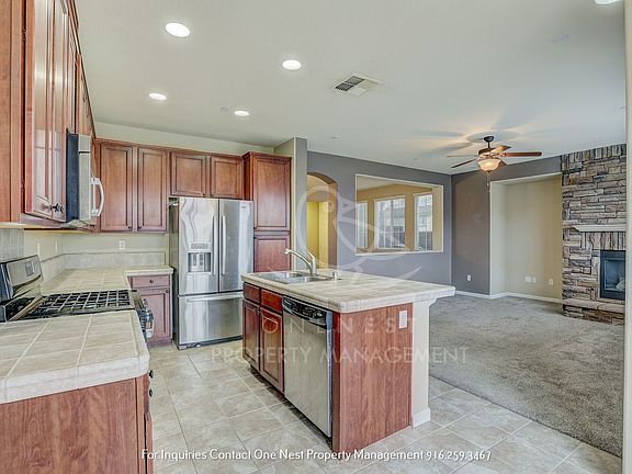 5th image of 860 Sierra View Cir Unit 3