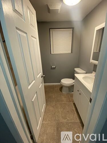1st image of 2328 N Lawndale Ave #1