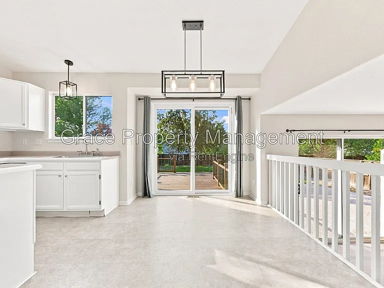 16041 Bluebonnet Dr — Photo 5
