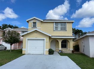 4040 Eastridge Cir, Deerfield Beach, FL 33441