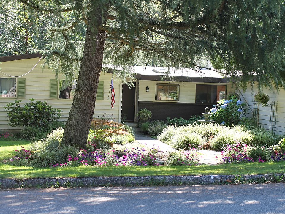 1st image of 1266 167th Ave SE