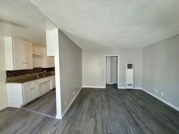 2242 San Anseline Ave APT 2