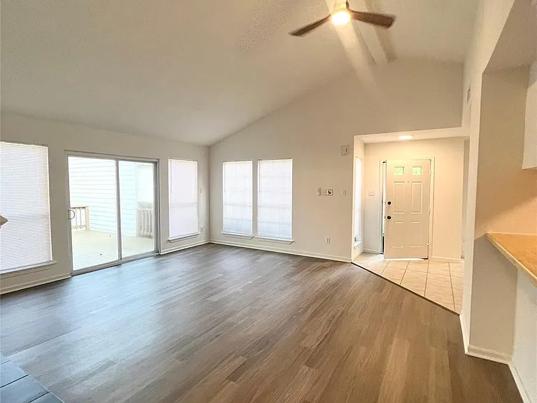 52 Bitterwood Cir — Photo 9