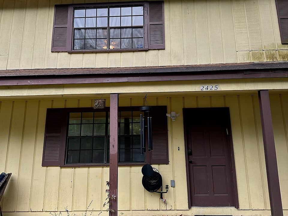 1st image of 2425 Ramblewood Ct
