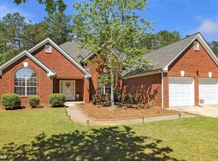 12553 Lakeside Pkwy, Fayetteville, GA 30215