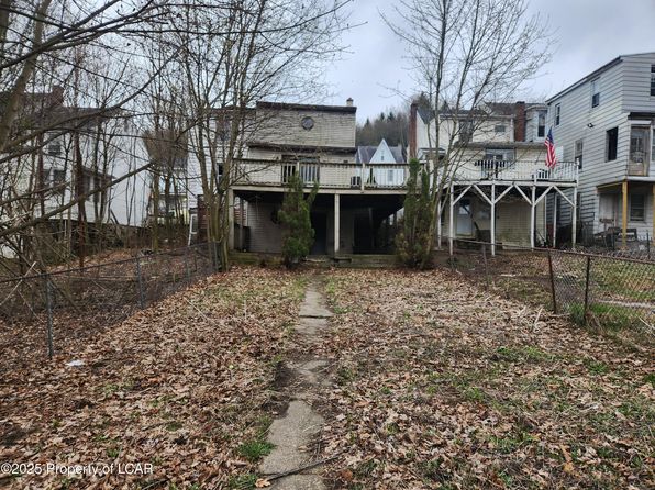 1017 Brock St, Ashland, PA 17921