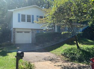 9927 Wooden Dove Ct, Burke, VA 22015