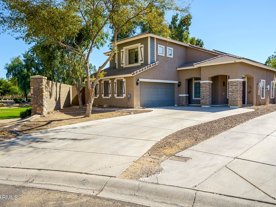 1st image of 2285 W Silver Streak Way