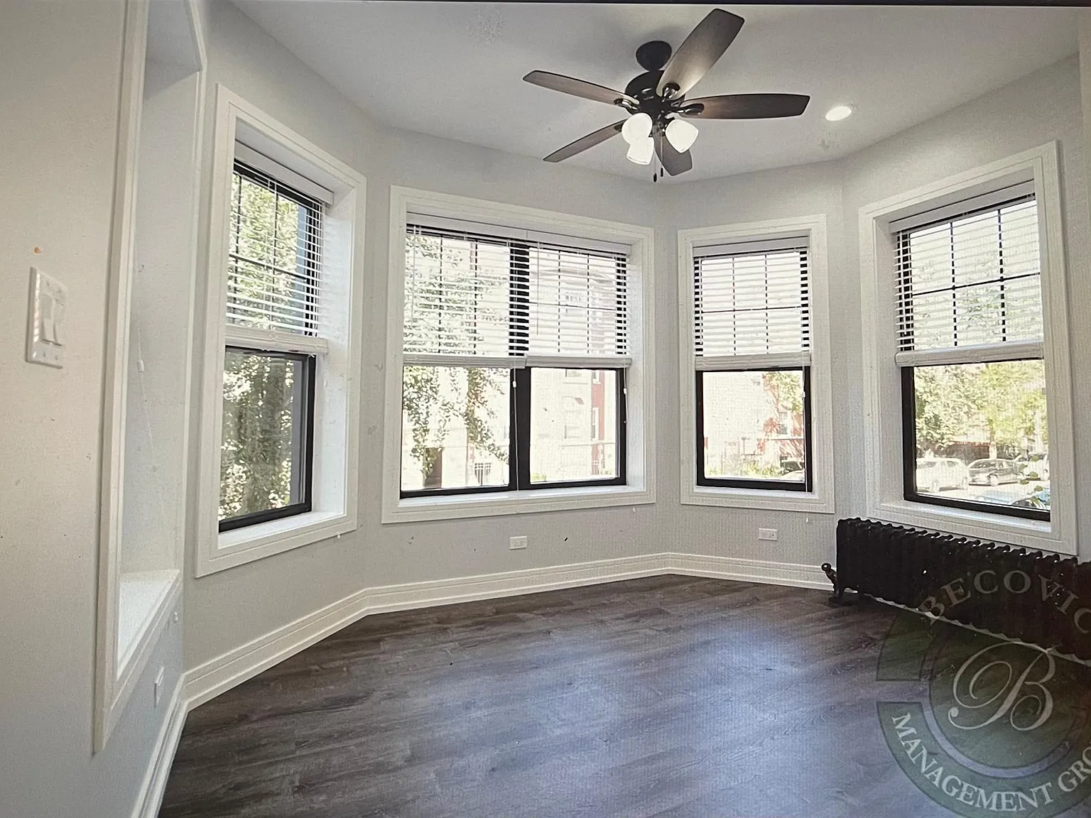 2 bed, 850 sqft, $2,600 — Photo 1