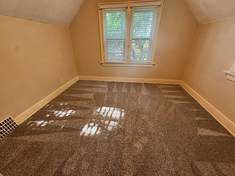 2375 Alpha St #1 — Photo 10