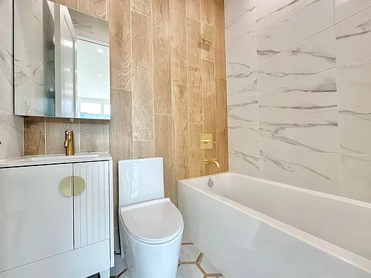 Rented by Doorway NYC, LLC | media 7