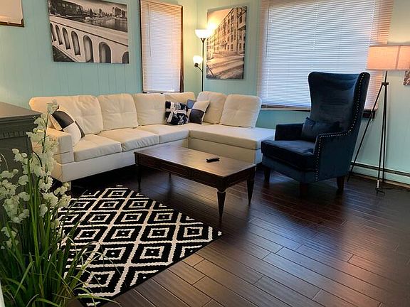 3rd image of 800 S Westland Dr #13