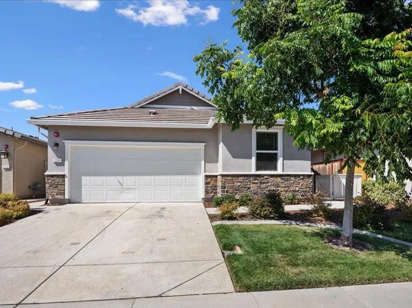 1284 Esplanade Ln, Lincoln, CA 95648