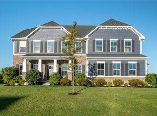 861 Acorn Dr, Dayton, OH 45440