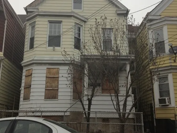147 N 7th St, Paterson, NJ 07522