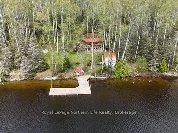 10433 Rabbit Lake Rd, Temagami, ON P0H 2H0