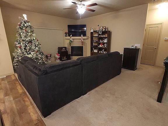 3rd image of 6717 Elm Hurst Dr