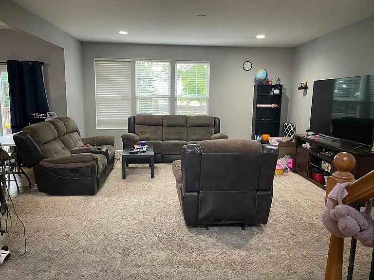 159 Chapin Way — Photo 4